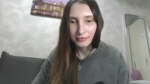 Snapshot of olivia_dream1 chatting on March 2025 10:42:01 PM Olivia online show from March 2025 10:42:01 PM