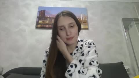Snapshot of olivia_dream1 chatting on October 2025 08:40:01 PM Olivia online show from October 2025 08:40:01 PM