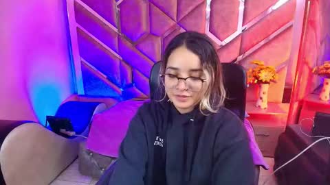  OLIVIA  online show from December 2025 03:55:01 AM