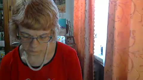 Olivia Mia online show from March 2026 08:42:01 AM