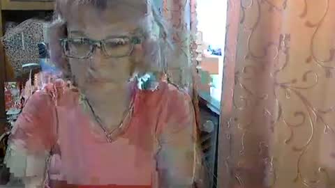 Snapshot of olivia_mia25 chatting on May 2026 06:21:03 AM Olivia Mia online show from May 2026 06:21:03 AM