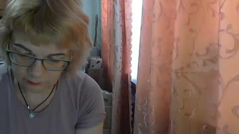 Snapshot of olivia_mia25 chatting on May 2026 08:12:02 AM Olivia Mia online show from May 2026 08:12:02 AM