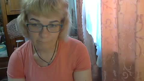 Snapshot of olivia_mia25 chatting on June 2026 09:59:01 AM Olivia Mia online show from June 2026 09:59:01 AM