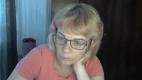 Olivia Mia online show from July 2026 10:30:02 AM