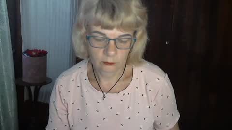Olivia Mia online show from July 2026 02:46:01 PM