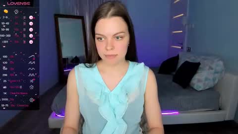 Olivia online show from February 2025 09:20:02 AM