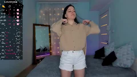 Olivia online show from March 2025 02:26:02 AM