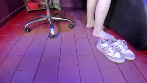   online show from January 2025 01:14:02 PM