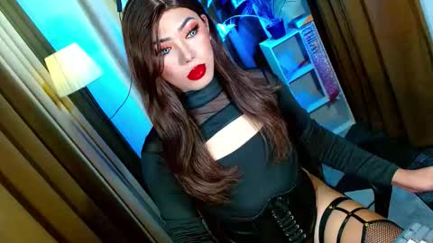 Miss OLIVIA online show from November 2025 08:58:02 AM