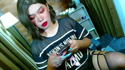 Miss OLIVIA online show from April 2026 09:13:01 AM
