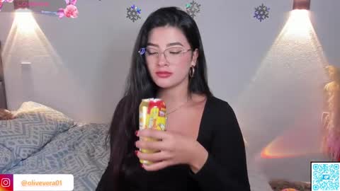 Snapshot of olivia_wiston chatting on December 2024 07:28:01 AM Olivia 40 off online show from December 2024 07:28:01 AM