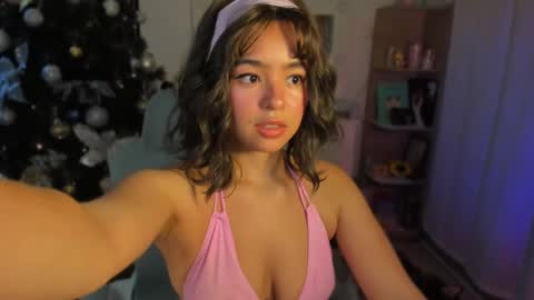 Snapshot of olivia_xd_ chatting on November 2025 08:19:01 AM Olivia online show from November 2025 08:19:01 AM