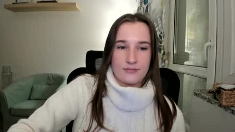 Oliwiaa2004 online show from January 2025 09:52:01 PM