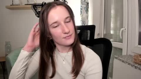 Oliwiaa2004 online show from February 2025 09:26:02 PM