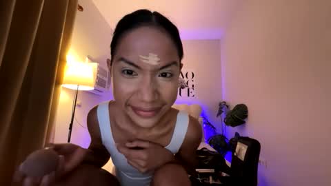 Olivia online show from April 2026 05:25:02 PM