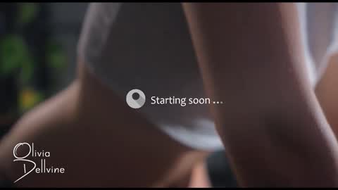 Snapshot of oliviadellvine chatting on October 2025 01:01:02 AM Olivia online show from October 2025 01:01:02 AM