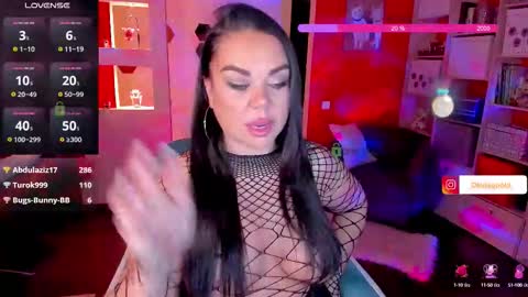 Oliviagoold online show from October 2025 09:25:02 PM