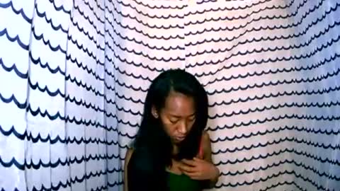 Snapshot of oliviah27 chatting on October 2025 08:25:02 AM oliviah27 online show from October 2025 08:25:02 AM