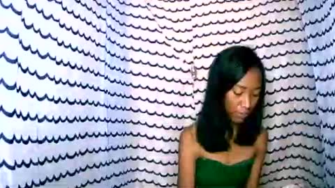 Snapshot of oliviah27 chatting on October 2025 08:30:01 PM oliviah27 online show from October 2025 08:30:01 PM