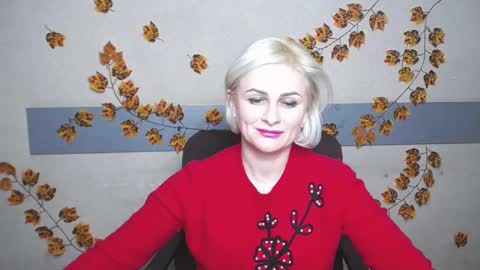 Snapshot of oliviahorst chatting on December 2024 01:28:01 PM OliviaHorst online show from December 2024 01:28:01 PM