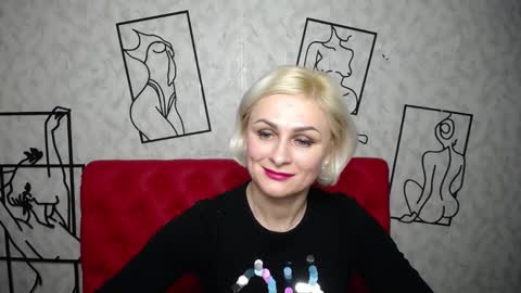 Snapshot of oliviahorst chatting on December 2024 12:34:01 PM OliviaHorst online show from December 2024 12:34:01 PM