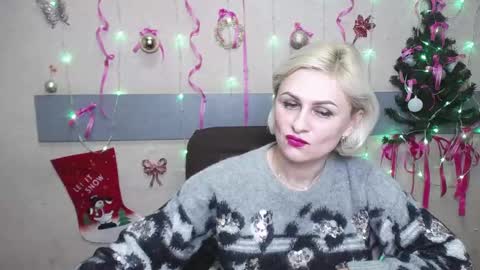 Snapshot of oliviahorst chatting on December 2024 02:37:01 PM OliviaHorst online show from December 2024 02:37:01 PM