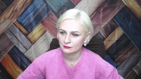 Snapshot of oliviahorst chatting on September 2025 05:18:01 AM OliviaHorst online show from September 2025 05:18:01 AM