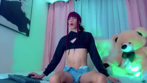 Snapshot of oliviahot01 chatting on November 2025 02:25:02 AM oliviahot01 online show from November 2025 02:25:02 AM