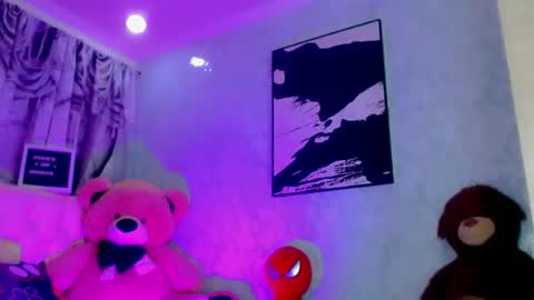 oliviahot01 online show from June 2026 01:19:01 AM