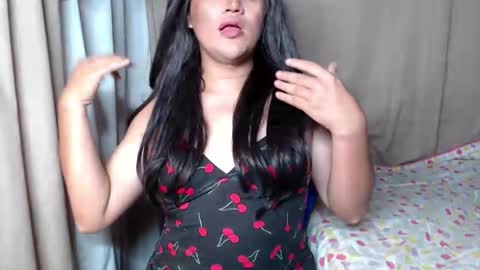 oliviahot22 online show from February 2026 07:51:01 AM