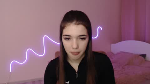 Olivia online show from January 2025 03:40:02 PM