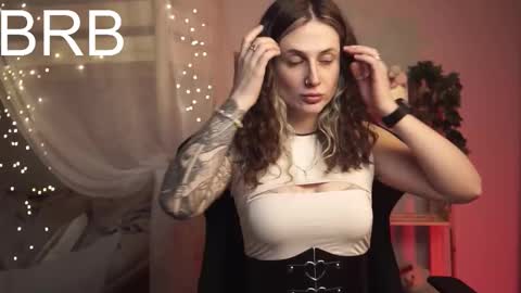 Liv online show from September 2025 08:24:01 PM