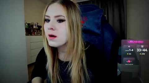 . online show from October 2025 04:33:01 AM