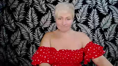Kelly online show from December 2024 02:48:02 PM