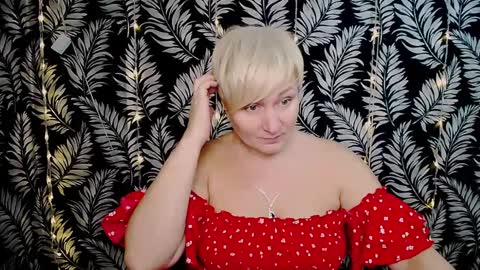 Kelly online show from January 2025 12:10:01 PM
