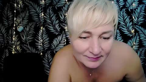 Kelly online show from January 2025 03:37:02 PM