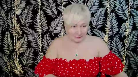 Kelly online show from February 2025 12:11:01 PM