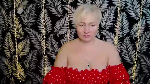 Kelly online show from February 2025 12:33:01 PM