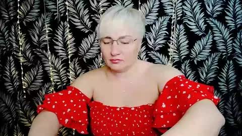 Kelly online show from May 2026 10:32:01 AM