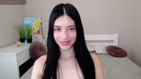 Snapshot of oliviarichi chatting on July 2026 10:44:01 AM oliviarichi online show from July 2026 10:44:01 AM