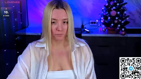 Snapshot of oliviashepard chatting on December 2024 08:03:02 AM oliviashepard online show from December 2024 08:03:02 AM