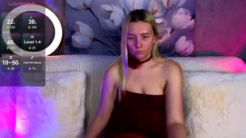 Snapshot of oliviashepard chatting on January 2025 01:20:01 PM oliviashepard online show from January 2025 01:20:01 PM