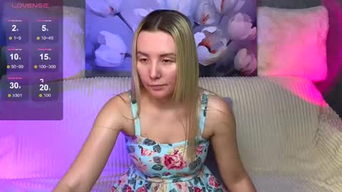 Snapshot of oliviashepard chatting on February 2025 08:50:01 AM oliviashepard online show from February 2025 08:50:01 AM