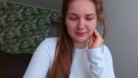 Snapshot of oliviashiny chatting on March 2026 05:24:01 AM Olivia online show from March 2026 05:24:01 AM