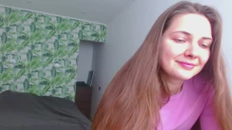 Snapshot of oliviashiny chatting on April 2026 04:38:02 AM Olivia online show from April 2026 04:38:02 AM