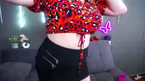 Oliviaverr online show from May 2026 12:21:01 PM
