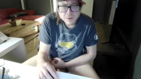 Snapshot of olivierlenaerts77 chatting on August 2026 09:40:02 PM olivierlenaerts77 online show from August 2026 09:40:02 PM