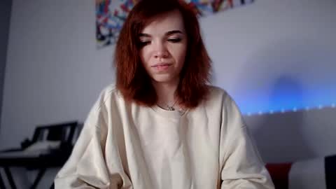 Snapshot of olivka_flower chatting on February 2025 06:44:02 PM Angelina Lina online show from February 2025 06:44:02 PM