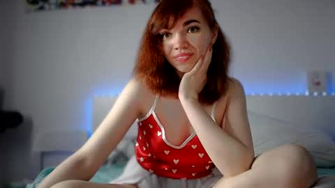 Snapshot of olivka_flower chatting on February 2025 10:09:01 PM Angelina Lina online show from February 2025 10:09:01 PM