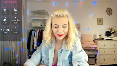 Snapshot of ollalla7 chatting on November 2025 06:51:01 PM ollalla7 online show from November 2025 06:51:01 PM